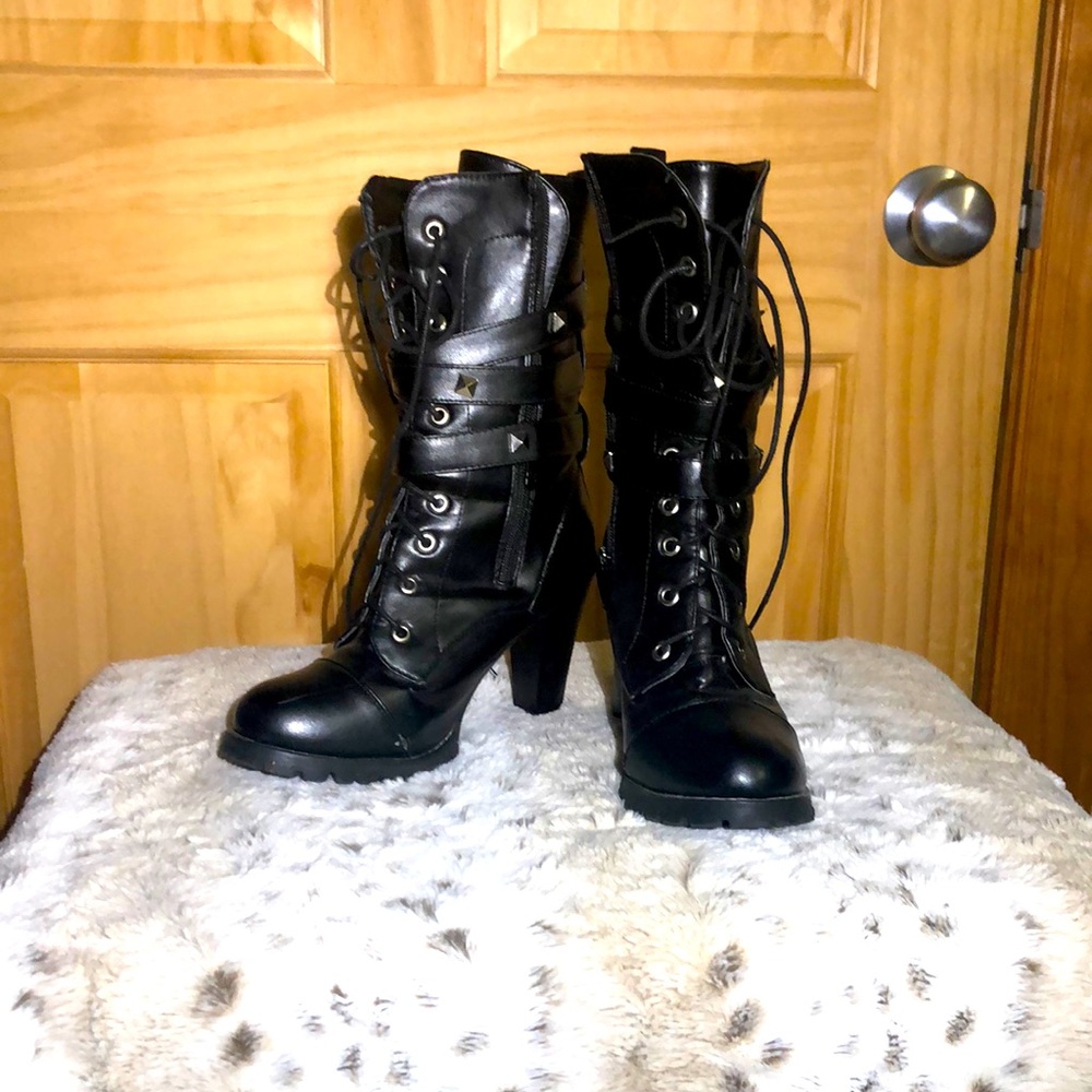 Black faux leather high-heeled boots (size 39)